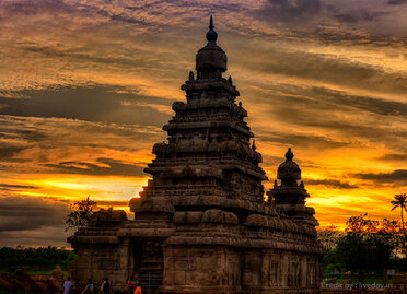 Mamallapuram Shore Temple (1).jpg